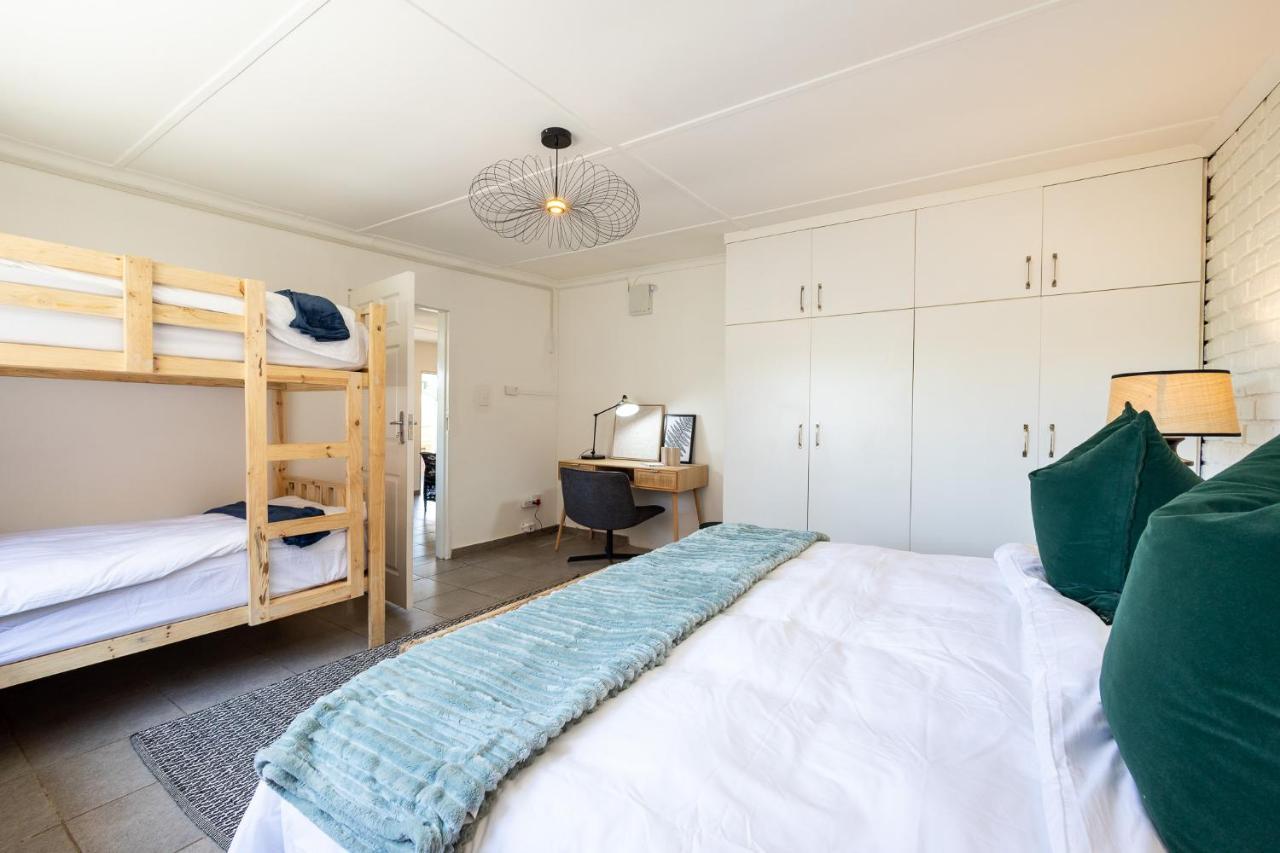 No 1 Dicks Street Apartment Хоуик Екстериор снимка